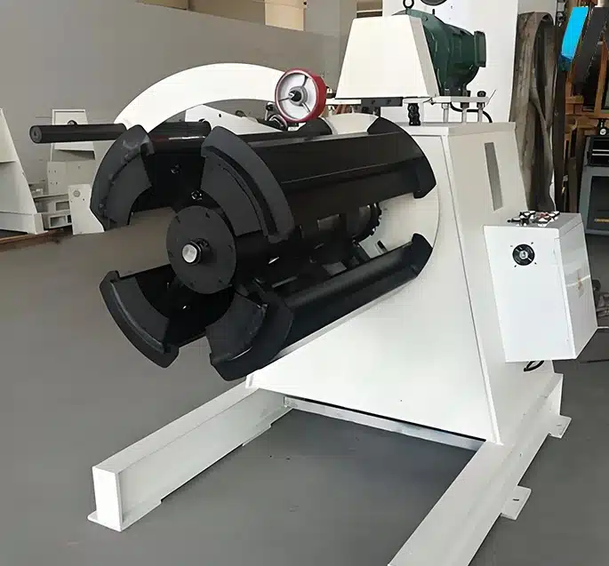 Coil açıcı decoiler makinası ve genişleyen mandren sistemi